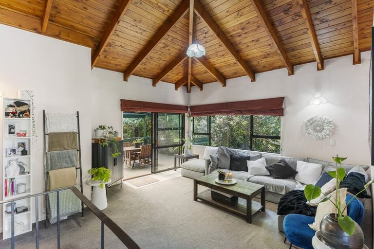 Photo of property in 1/27 Flavia Close, Torbay, Auckland, 0630