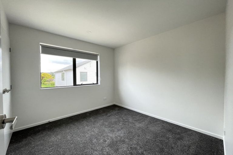 Photo of property in 11e Mawney Road, Henderson, Auckland, 0610