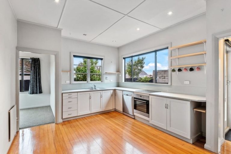 Photo of property in 1/56 Collins Street, Addington, Christchurch, 8024