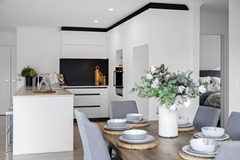 Photo of property in 13 O Ruamano Crescent, Pukekohe, 2120