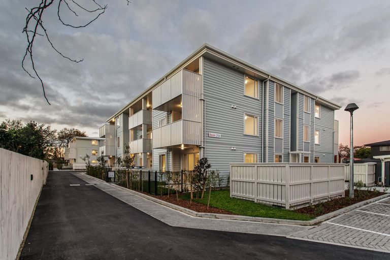 Photo of property in Bloom Swanson, 103/21a Swanson Road, Henderson, Auckland, 0610