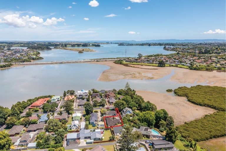 Photo of property in 7a Shepherds Road, Papakura, 2110