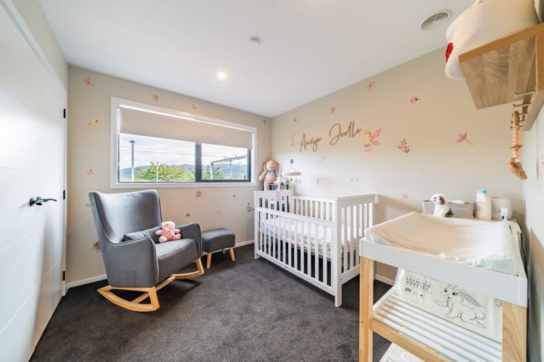 Photo of property in 74e Seddon Street, Wallaceville, Upper Hutt, 5018