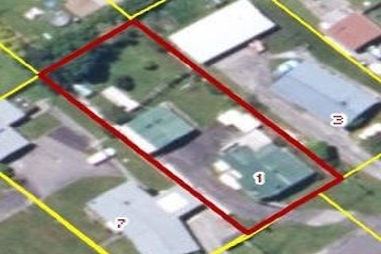 Photo of property in 1 Mawhera Street, Dobson, Greymouth, 7805