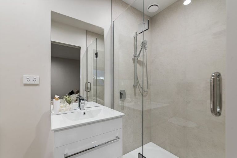 Photo of property in 1/4 Burlington Street, Sydenham, Christchurch, 8023