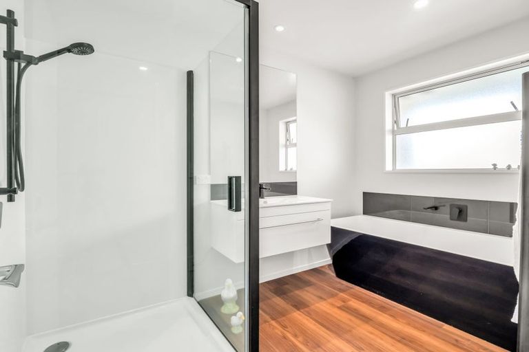 Photo of property in 9 Minerva Crescent, Woodend, 7610