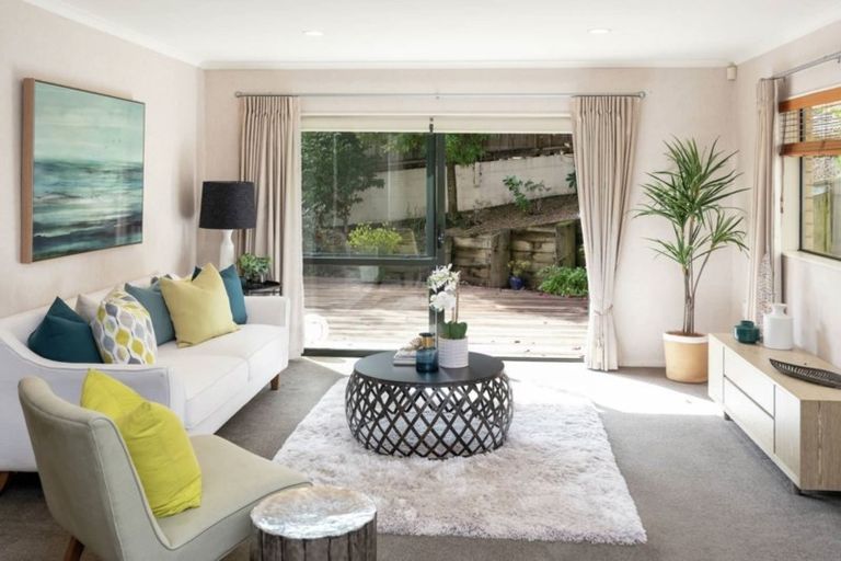 Photo of property in 49 Moore Street, Howick, Auckland, 2014