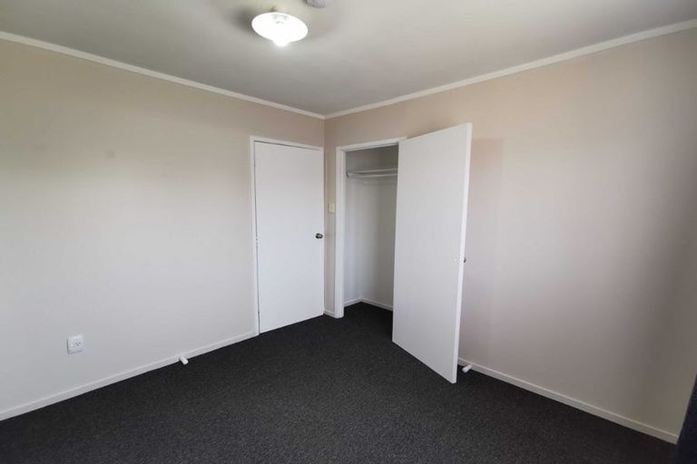 Photo of property in 2/49 Templeton Place, Clendon Park, Auckland, 2103