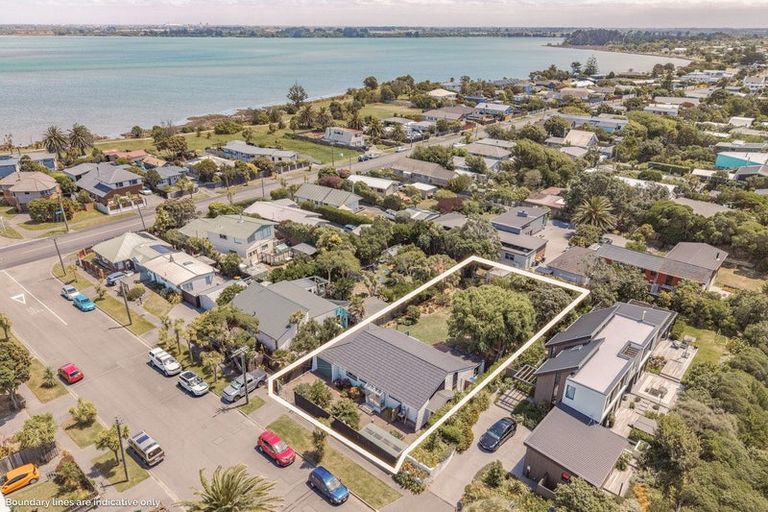 Photo of property in 13 Penguin Street, Southshore, Christchurch, 8062