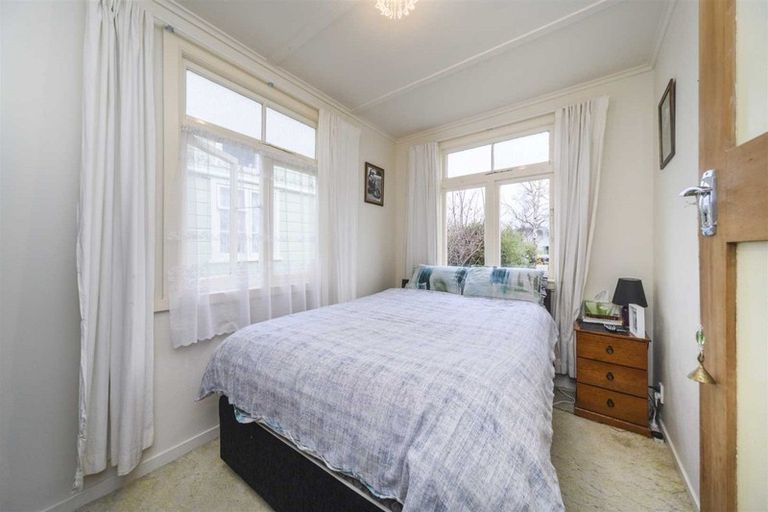 Photo of property in 40 Rongopai Street, Palmerston North, 4414
