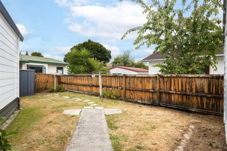 Photo of property in 3 Caulfield Place, Nawton, Hamilton, 3200