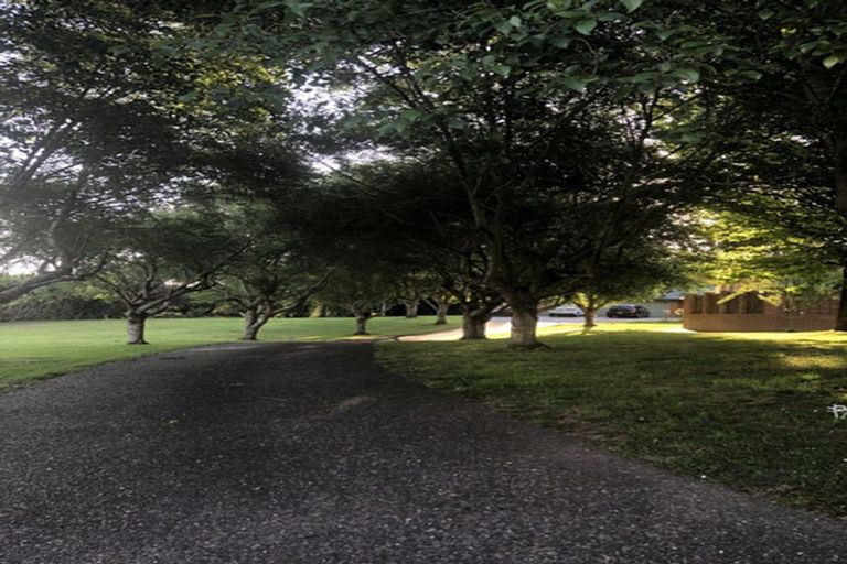 Photo of property in 97 Polo Prince Drive, Totara Park, Manurewa, 2576