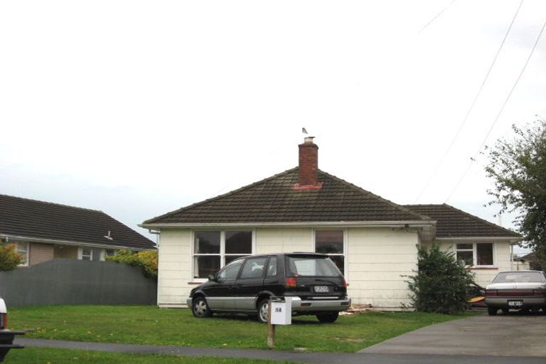 Photo of property in 14 Ealing Street, Northcote, Christchurch, 8052