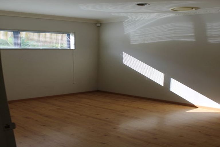 Photo of property in 20 Opal Avenue, Pakuranga, Auckland, 2010