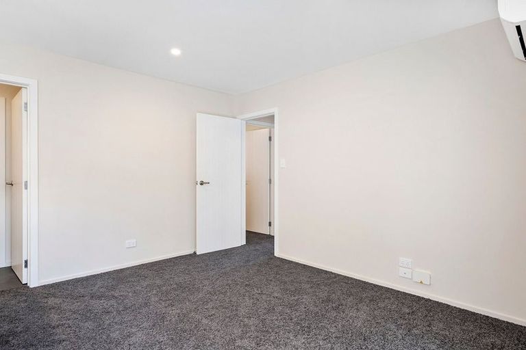 Photo of property in 53 Manor Place, Dunedin Central, Dunedin, 9016