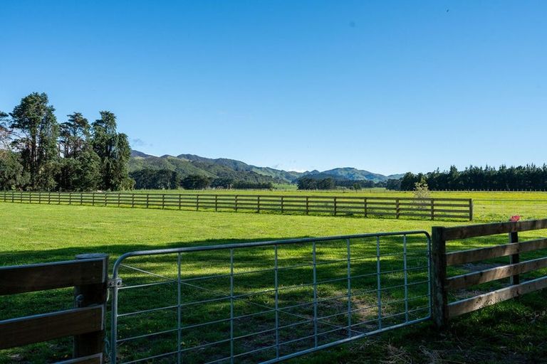 Photo of property in 66c Thomas Road, Carrington, Carterton, 5791