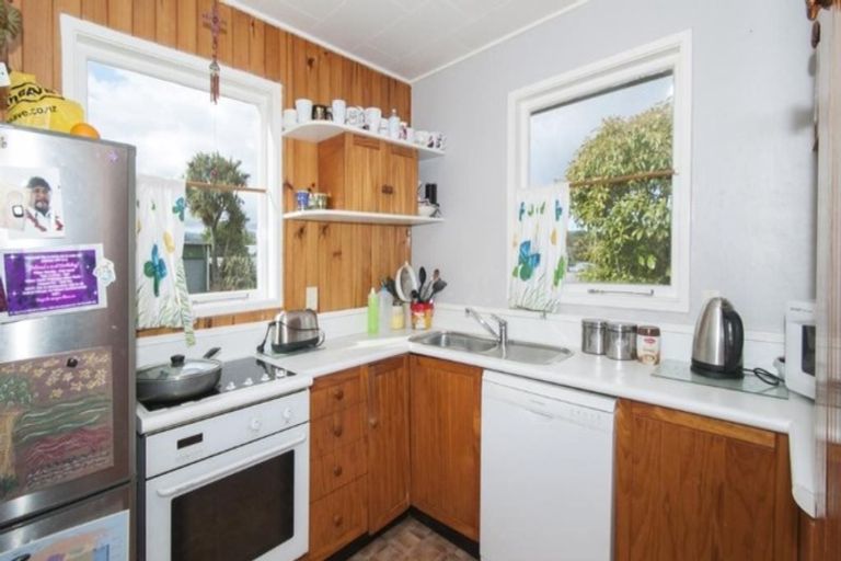 Photo of property in 1 Moehau Grove, Trentham, Upper Hutt, 5018