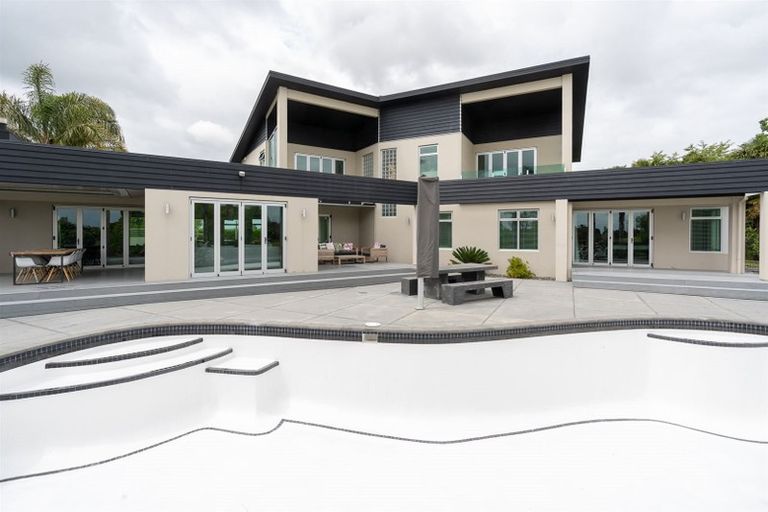 Photo of property in 42 Ryvington Lane, Tamahere, Hamilton, 3283