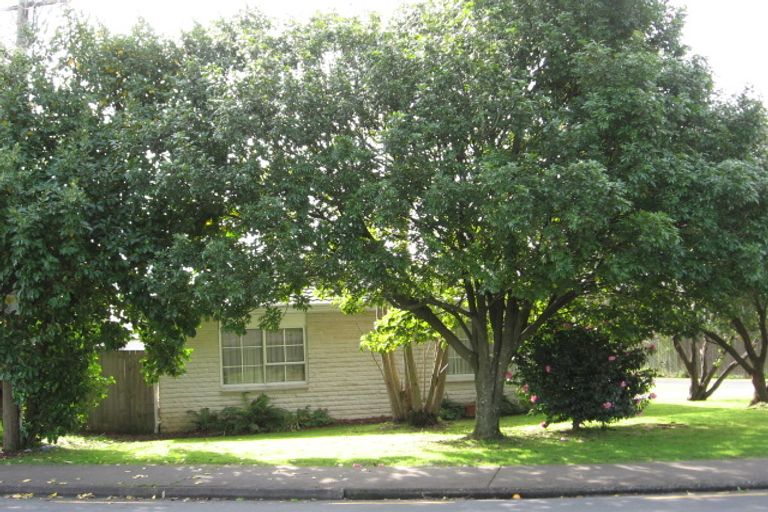 Photo of property in 2/55 Clark Road, Pahurehure, Papakura, 2113