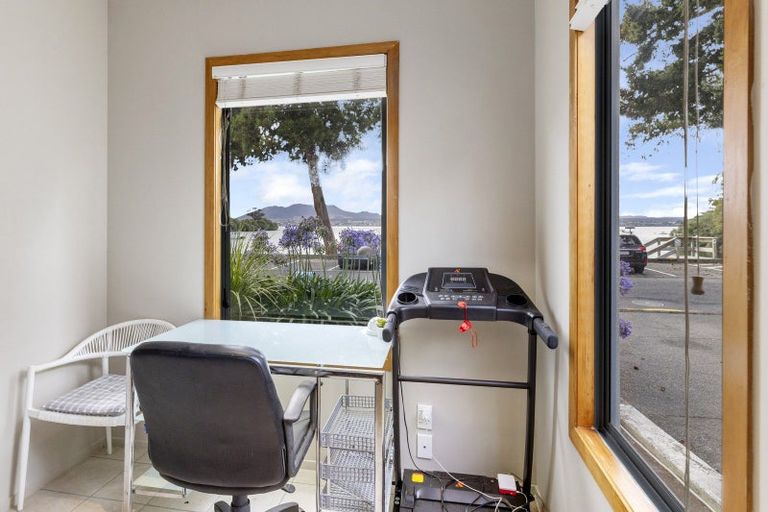 Photo of property in 2/870 Acacia Bay Road, Acacia Bay, Taupo, 3330