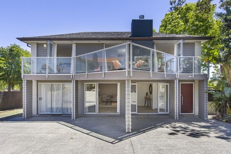 Photo of property in 358 Upper Harbour Drive, Greenhithe, Auckland, 0632