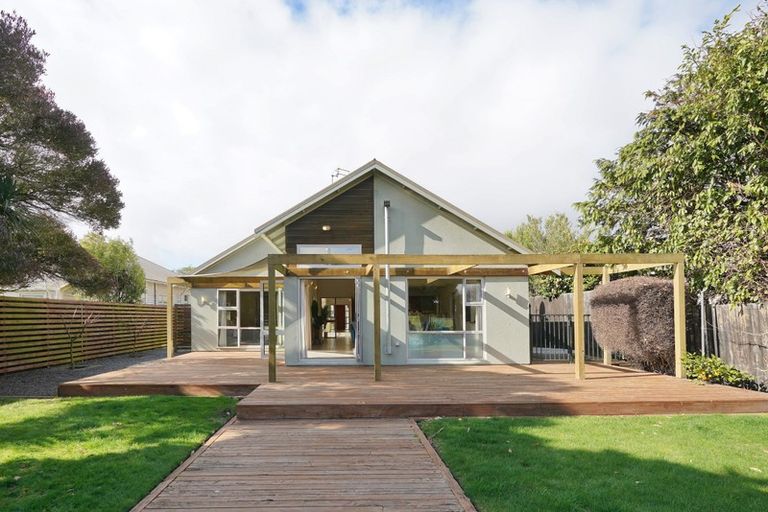 Photo of property in 120 Lonsdale Street, New Brighton, Christchurch, 8083