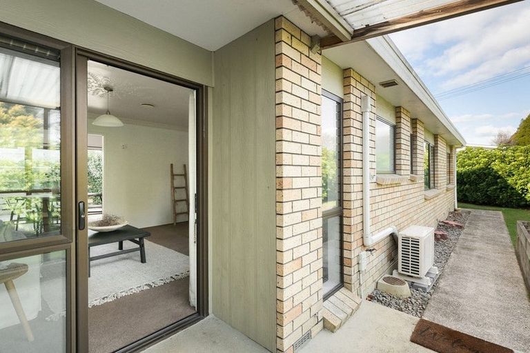 Photo of property in 415 Devonport Road, Tauranga South, Tauranga, 3112