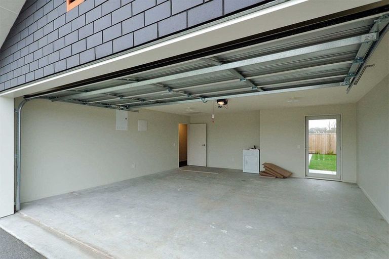 Photo of property in 110 Sutherland Drive, Kaiapoi, 7630