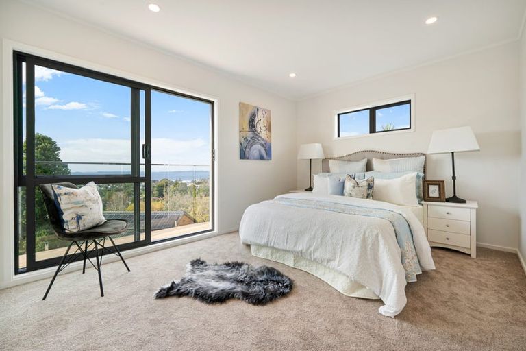 Photo of property in 3/433a East Coast Road, Mairangi Bay, Auckland, 0630