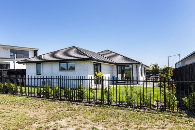 Photo of property in 79 Katrine Drive, Burwood, Christchurch, 8083