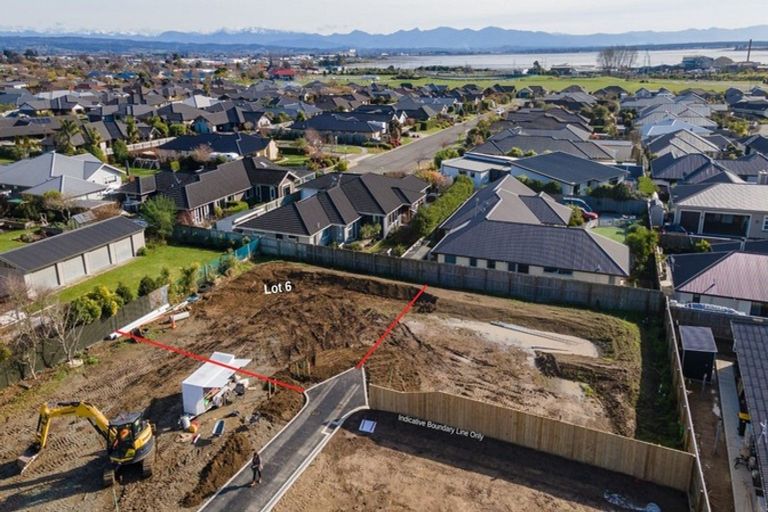 Photo of property in 2 Blackbarn Close, Richmond, 7020