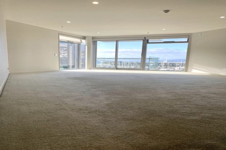 Photo of property in Piermont Apartments, 5c/82 Cable Street, Te Aro, Wellington, 6011