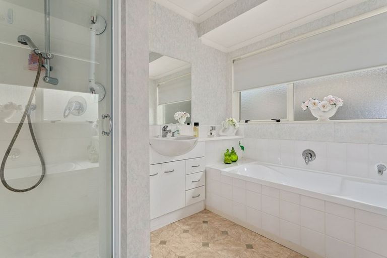 Photo of property in 31 The Fairway, Whakatane, 3120