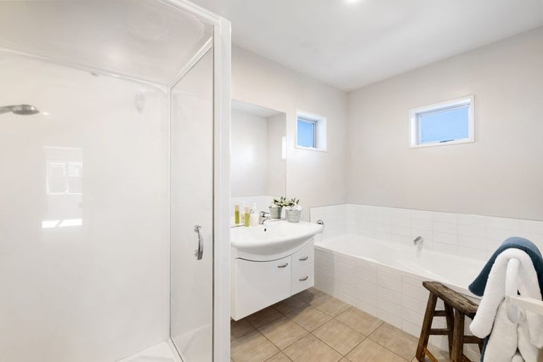 Photo of property in 165 Blighs Road, Strowan, Christchurch, 8052