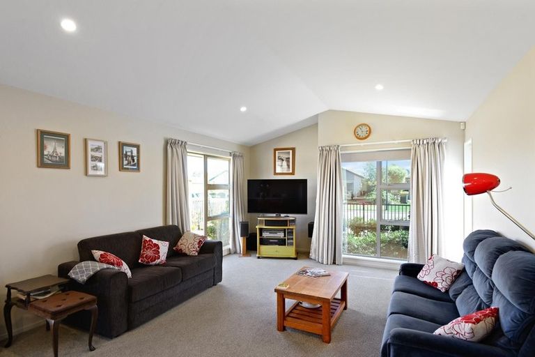 Photo of property in 4 Burford Way, Rolleston, 7615