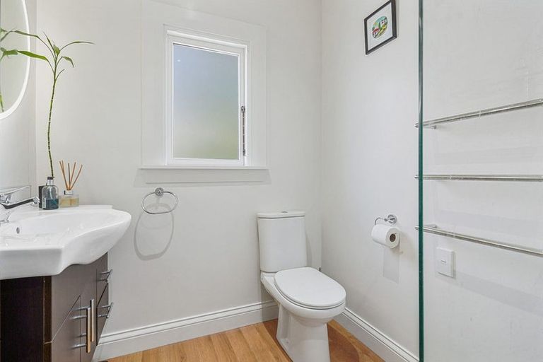 Photo of property in 1/1004 Colombo Street, St Albans, Christchurch, 8014