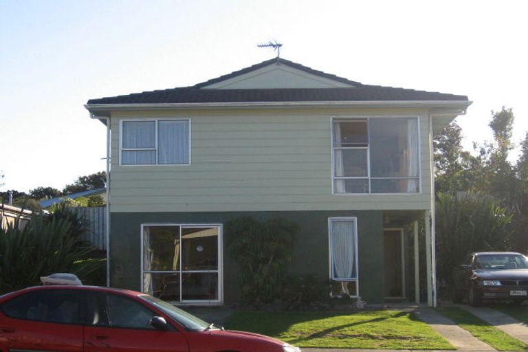 Photo of property in 144 Holborn Drive, Stokes Valley, Lower Hutt, 5019