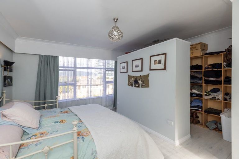 Photo of property in 5 Golf Road, Paraparaumu Beach, Paraparaumu, 5032