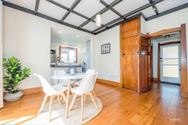 Photo of property in 8 Leighton Avenue, Waiwhetu, Lower Hutt, 5010