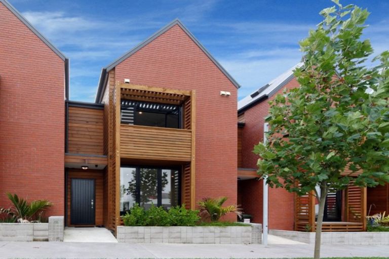 Photo of property in 48 Squadron Drive, Hobsonville, Auckland, 0616