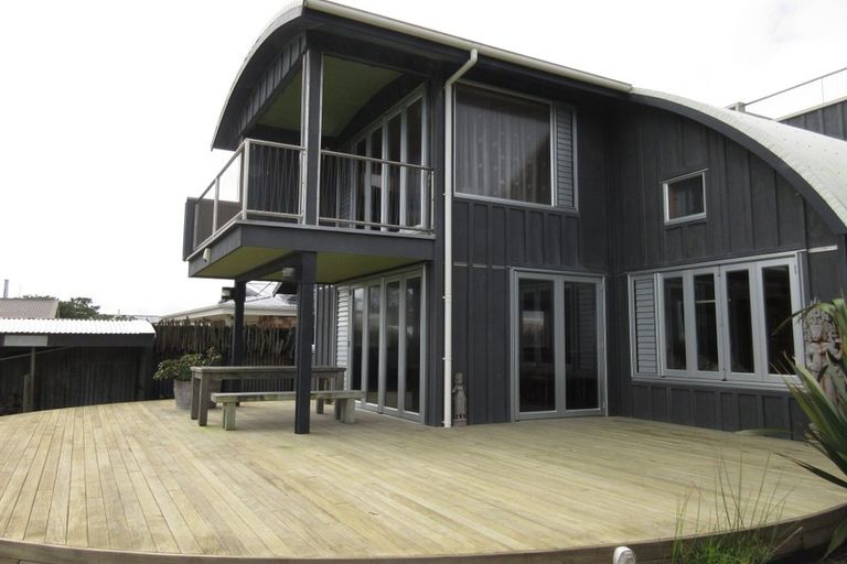 Photo of property in 13 Rodney Avenue, Te Horo Beach, Otaki, 5581