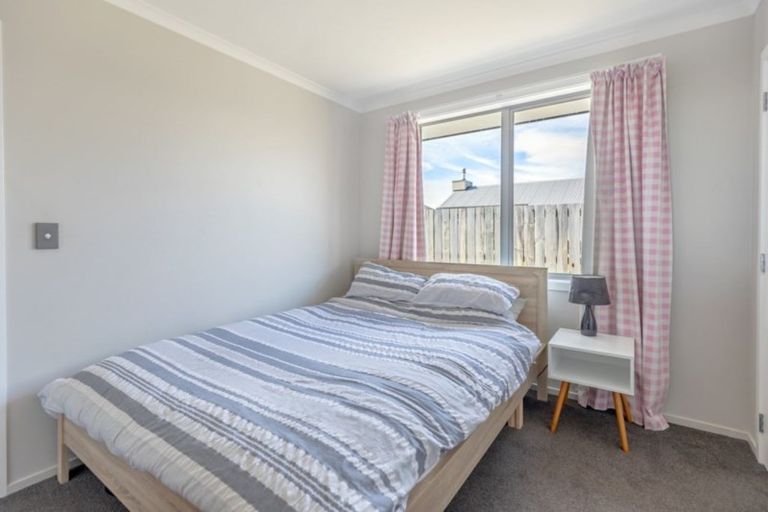 Photo of property in 40 West Meadows Drive, Wanaka, 9305