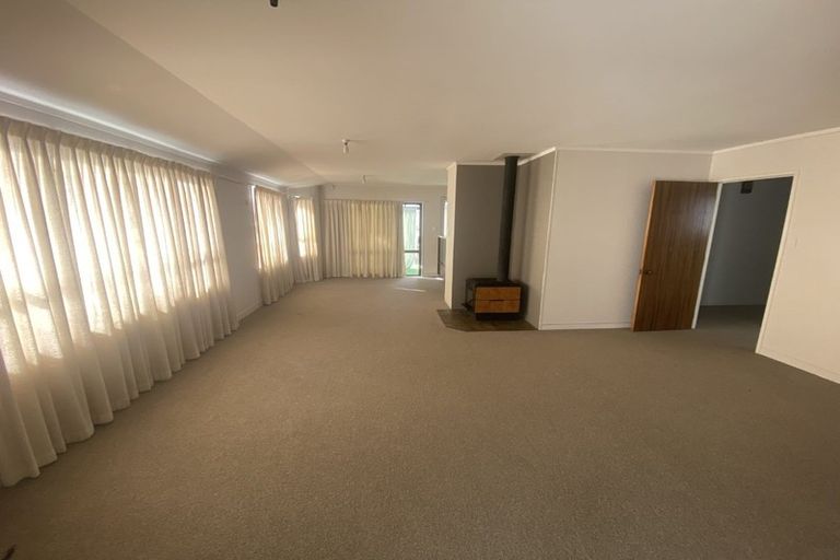 Photo of property in 48 Oakland Road, Karaka, Papakura, 2113