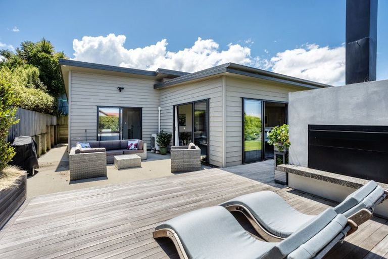 Photo of property in 32a Bath Street, Brighton, Dunedin, 9035