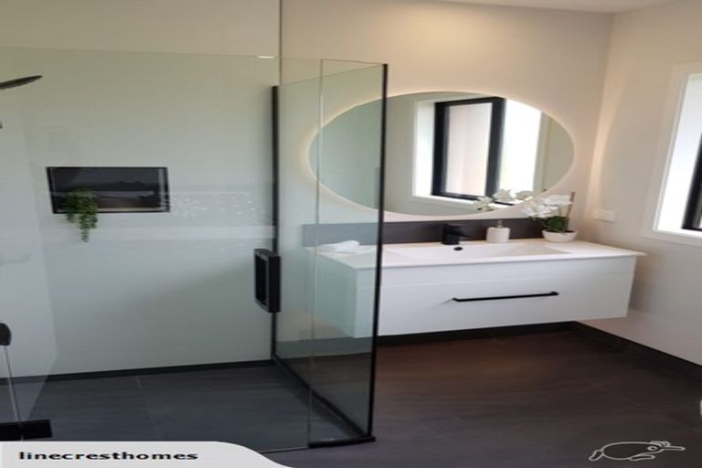 Photo of property in 3/213 Thornton Road, Cambridge, 3434