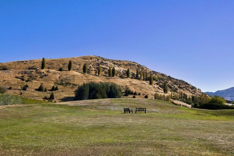 Photo of property in 6 Cockerell Lane, Lower Shotover, Queenstown, 9371