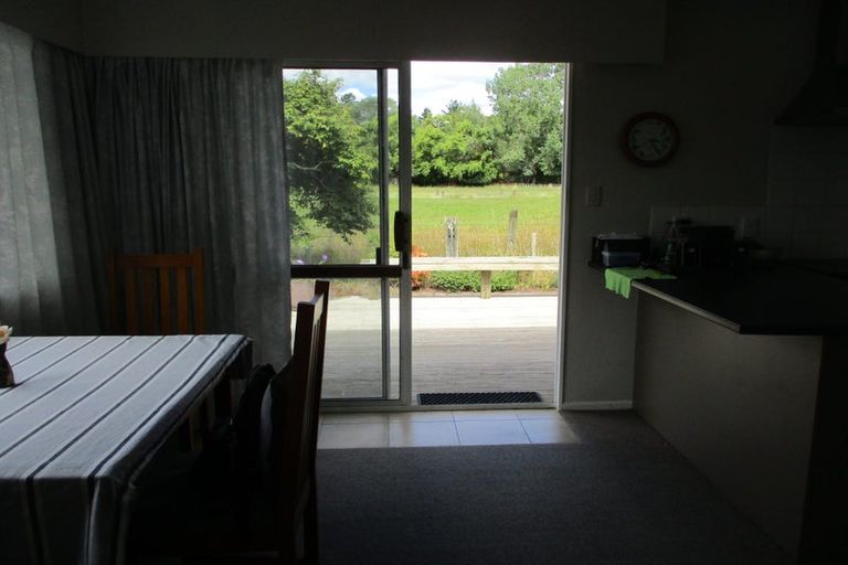 Photo of property in 86a Park Road, Carterton, 5713