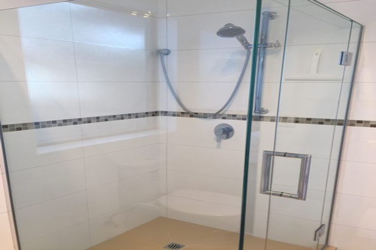 Photo of property in 6 New Dawn Lane, Albany Heights, Auckland, 0632