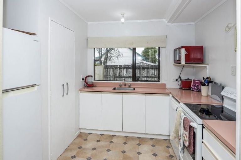 Photo of property in 91b Oakfield Crescent, Pukete, Hamilton, 3200