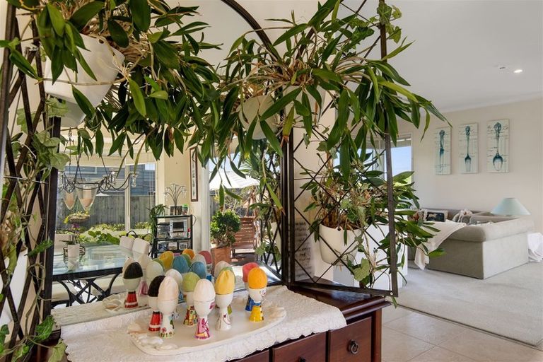 Photo of property in 4 East Point, Manly, Whangaparaoa, 0930